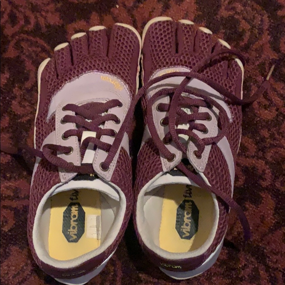 Vibram five fingers